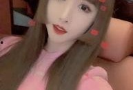 月亮姐姐张馨月背景,星光璀璨的演艺之路与璀璨人生