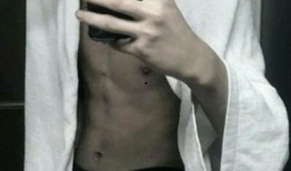 男生半身照片,探寻男生独特魅力瞬间