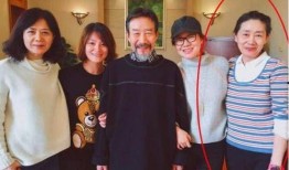 李雪健老婆于海丹照片,幸福时光下的甜蜜瞬间