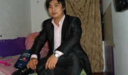 黄鑫个人资料,才华横溢的青年才俊，多领域成就斐然