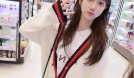 女主播賺钱靠土豪,土豪助力下的逆袭之路