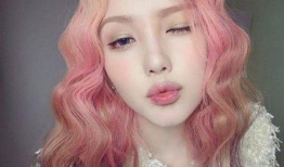 粉色头发照片,揭秘粉色头发潮流背后的时尚密码