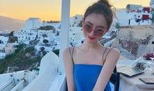 月亮姐姐张馨月背景,星光璀璨的演艺之路与璀璨人生