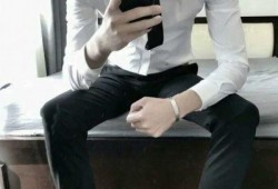 男生半身照片,探寻男生独特魅力瞬间